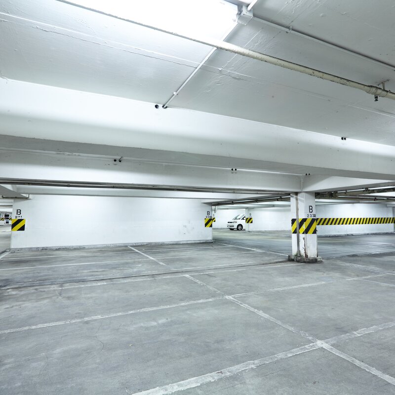 Pronájem garážového stání 13 m²